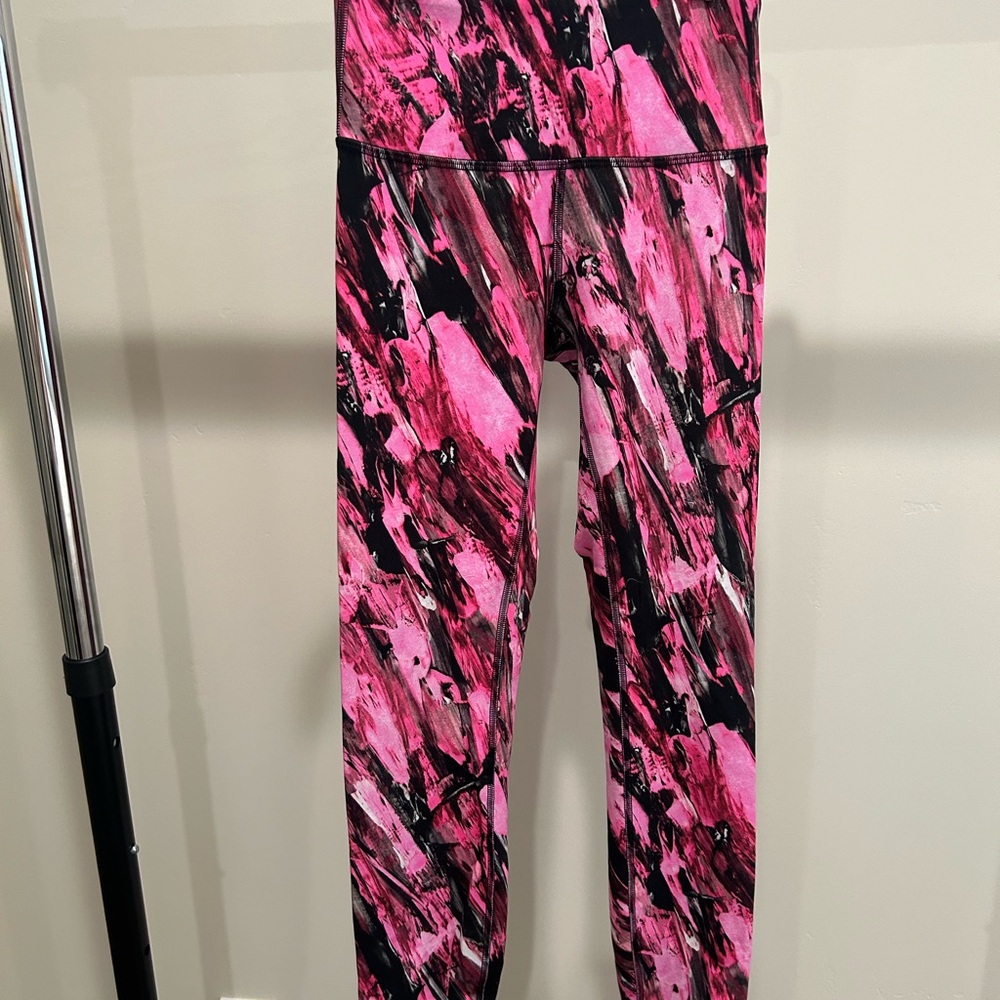 Lululemon crop leggings